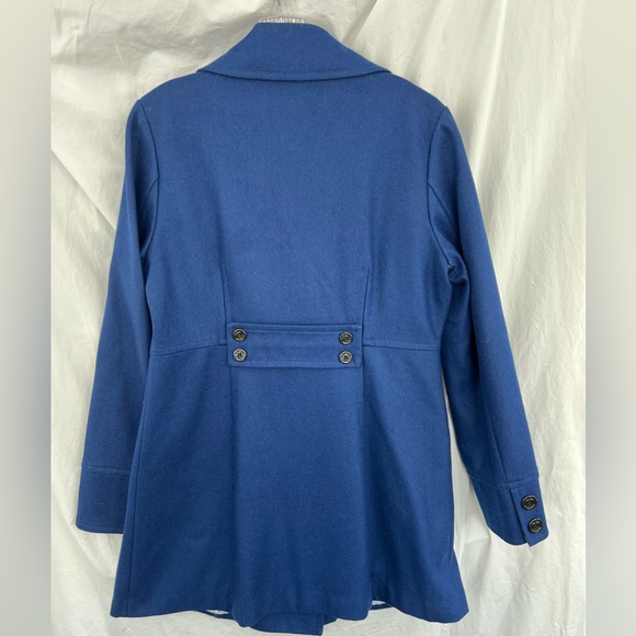 Blue Wool Peacoat, lighter weight, Large Junior Girls - Picture 5 of 12
